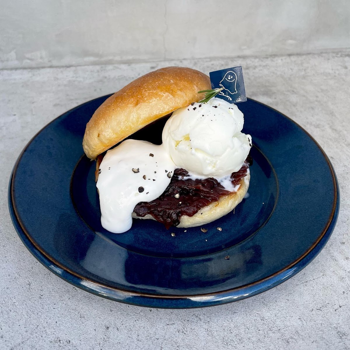 Curry To Gallery Photos 2